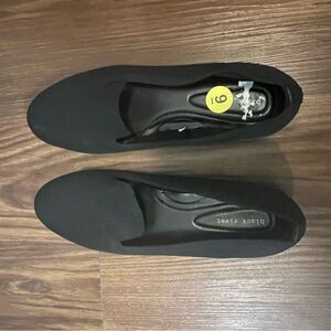 Women Black Slip-On Shoes